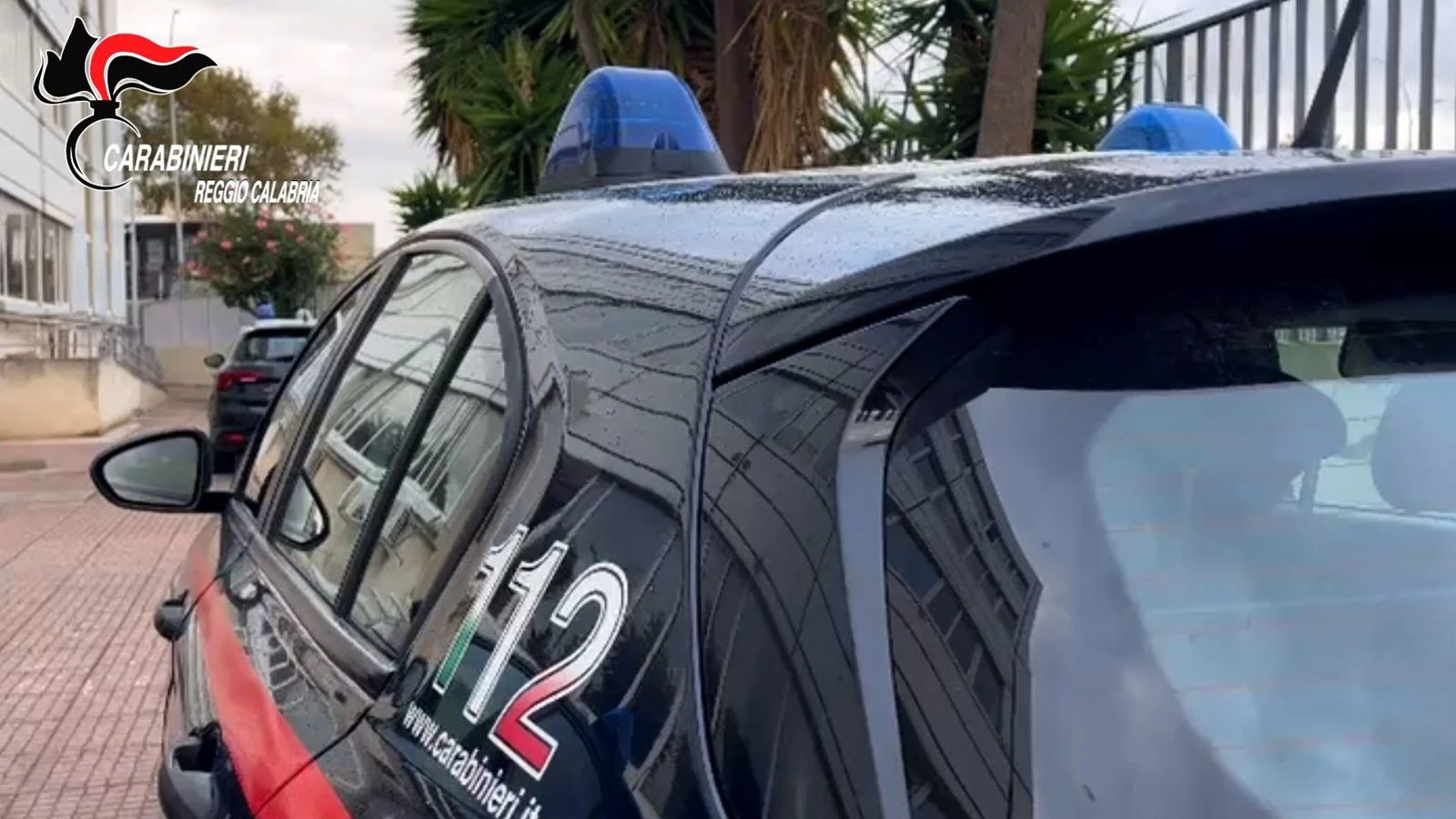 Reggio, prima sesso e poi lo minaccia di pubblicare video hot: arrestata 