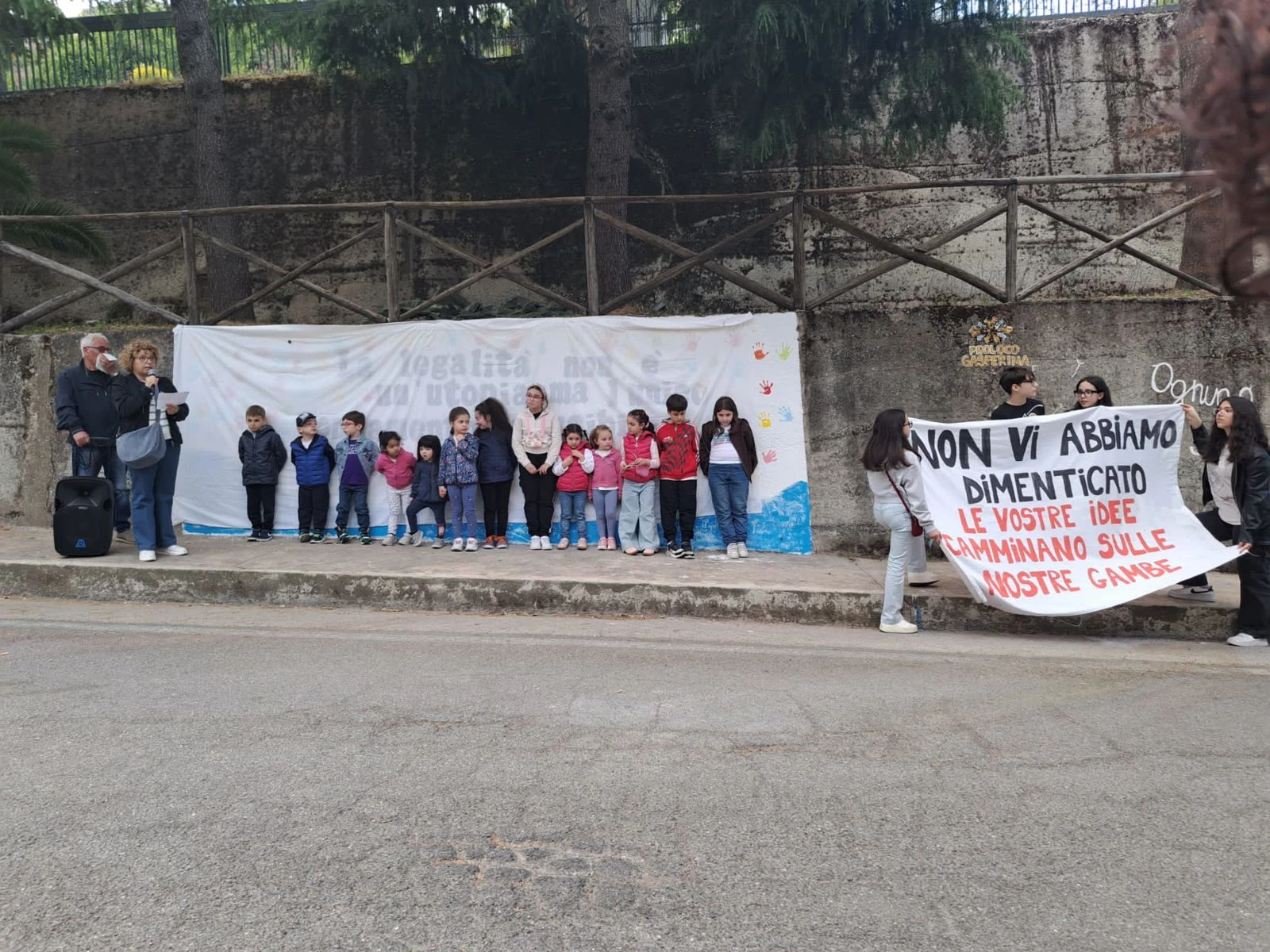 Gasperina unita contro la mafia: bambini e associazioni protagonisti della manifestazione