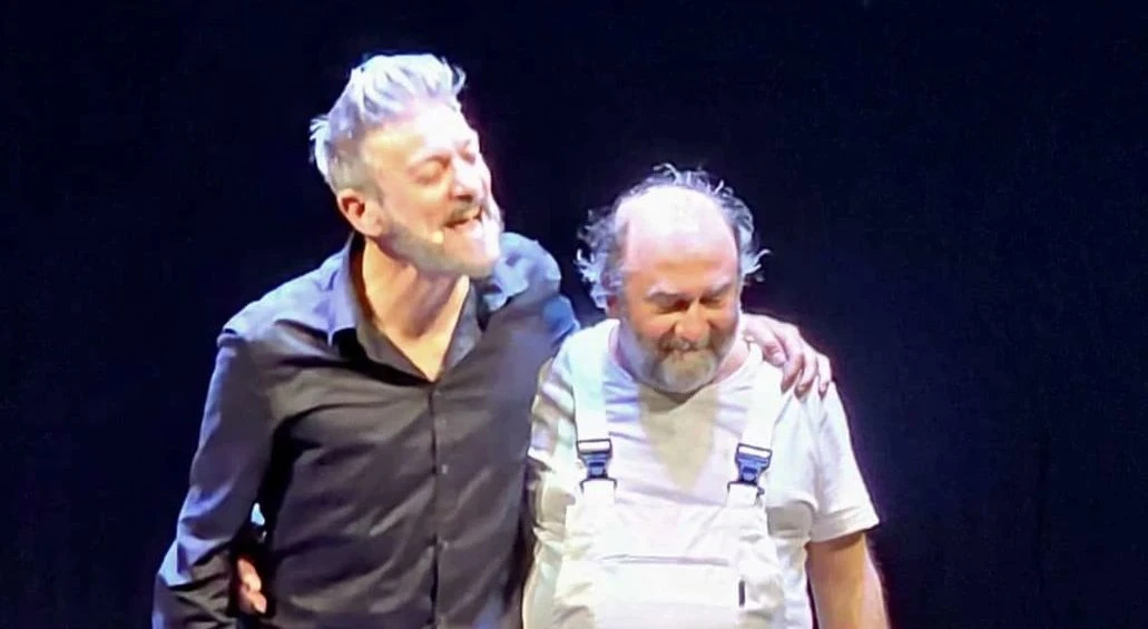 “Mi dimetto da uomo”: ironia e riflessione al Teatro Impero di Chiaravalle