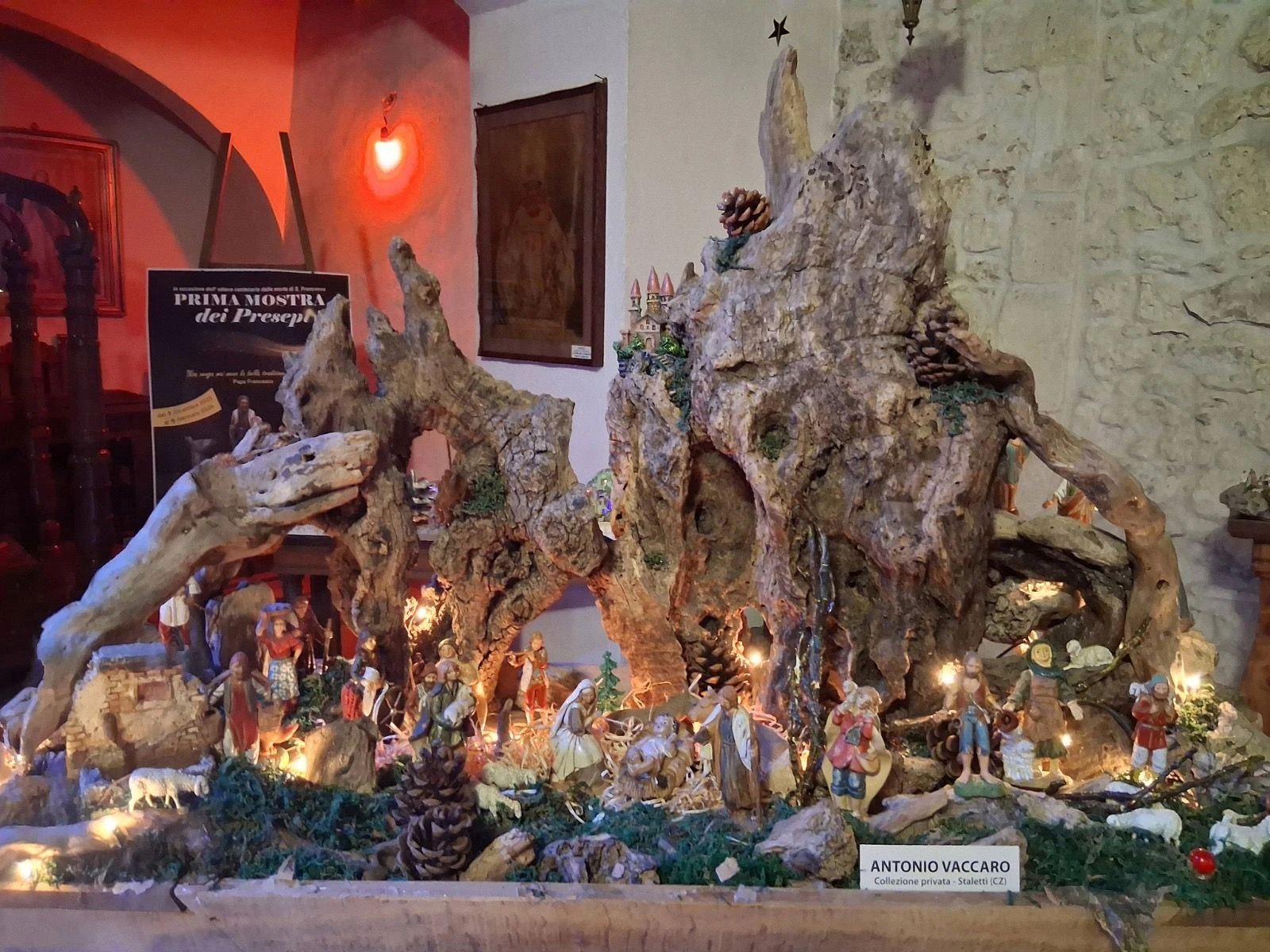 A Stalettì la Mostra dei Presepi, Taverniti: “Tradizione, fede e arte che uniscono la comunità nel segno della pace”