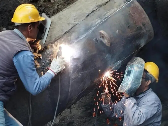images Acqua, domani disagi ed interruzione su viale Crotone per intervento Sorical