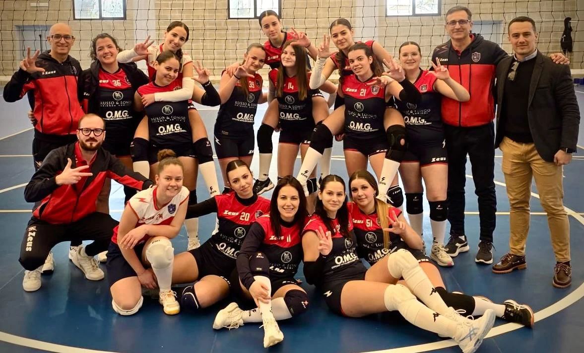 Volley femminile, Strongoli batte Soverato e si qualifica ai quarti di finale 