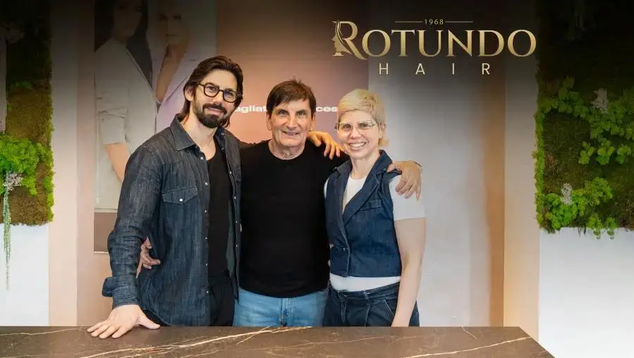 images Rotundo Hair, un nuovo volto per una storia di successo: venerdì si brinda a Catanzaro Lido