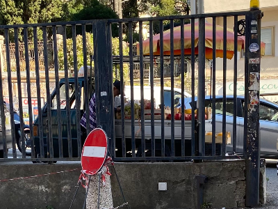 Catanzaro, ambulanti "fuori controllo": c'è il Regolamento comunale ma nessuno lo fa rispettare