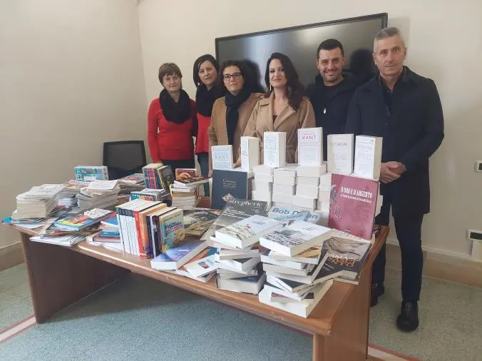 images Taurianova Capitale del Libro 2024, arrivati altri 300 testi nella biblioteca Renda 