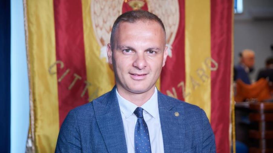 images Il Consigliere Serò promuove un incontro con i genitori delle scuole primarie di Siano