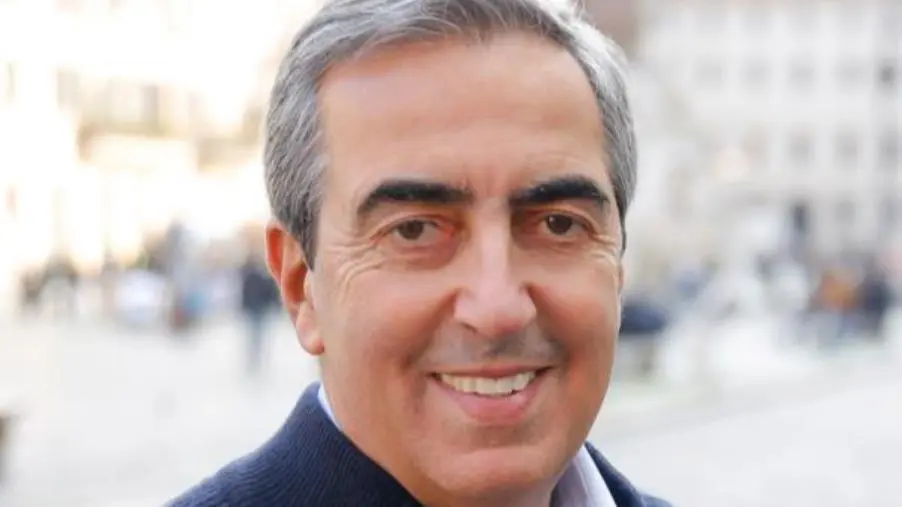 Addio a Michele Traversa, Gasparri: "Uomo del fare ha raggiunto molti traguardi ma avrebbe meritato ancora di più" images Addio a Michele Traversa, Gasparri: "Uomo del fare ha raggiunto molti traguardi ma avrebbe meritato ancora di più"