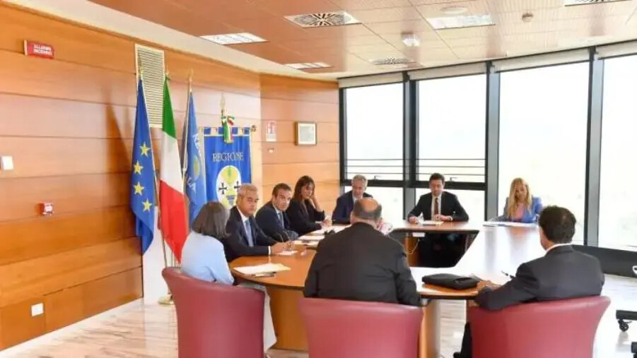 Dighe, università e trasporto pubblico locale: i provvedimenti adottati dalla Giunta regionale images Dighe, università e trasporto pubblico locale: i provvedimenti adottati dalla Giunta regionale