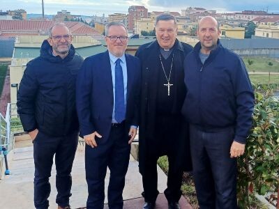 images Catanzaro, l’Arcivescovo Maniago in visita all’Istituto penale minorile: "Dignità e seconde possibilità per ogni persona"