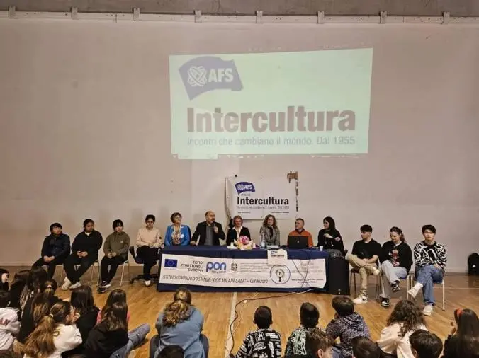 images Catanzaro, conclusa  la 'Settimana di scambio' vissuta dall'IC Don Milani con i 6 ragazzi stranieri 