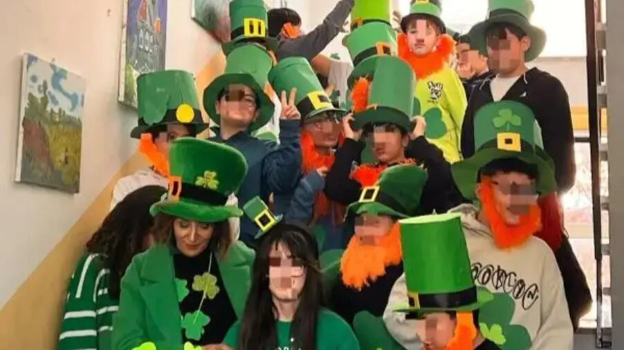 images Lamezia, l’Istituto Ardito Don Bosco celebra il 'San Patrick Day'

&nbsp;
