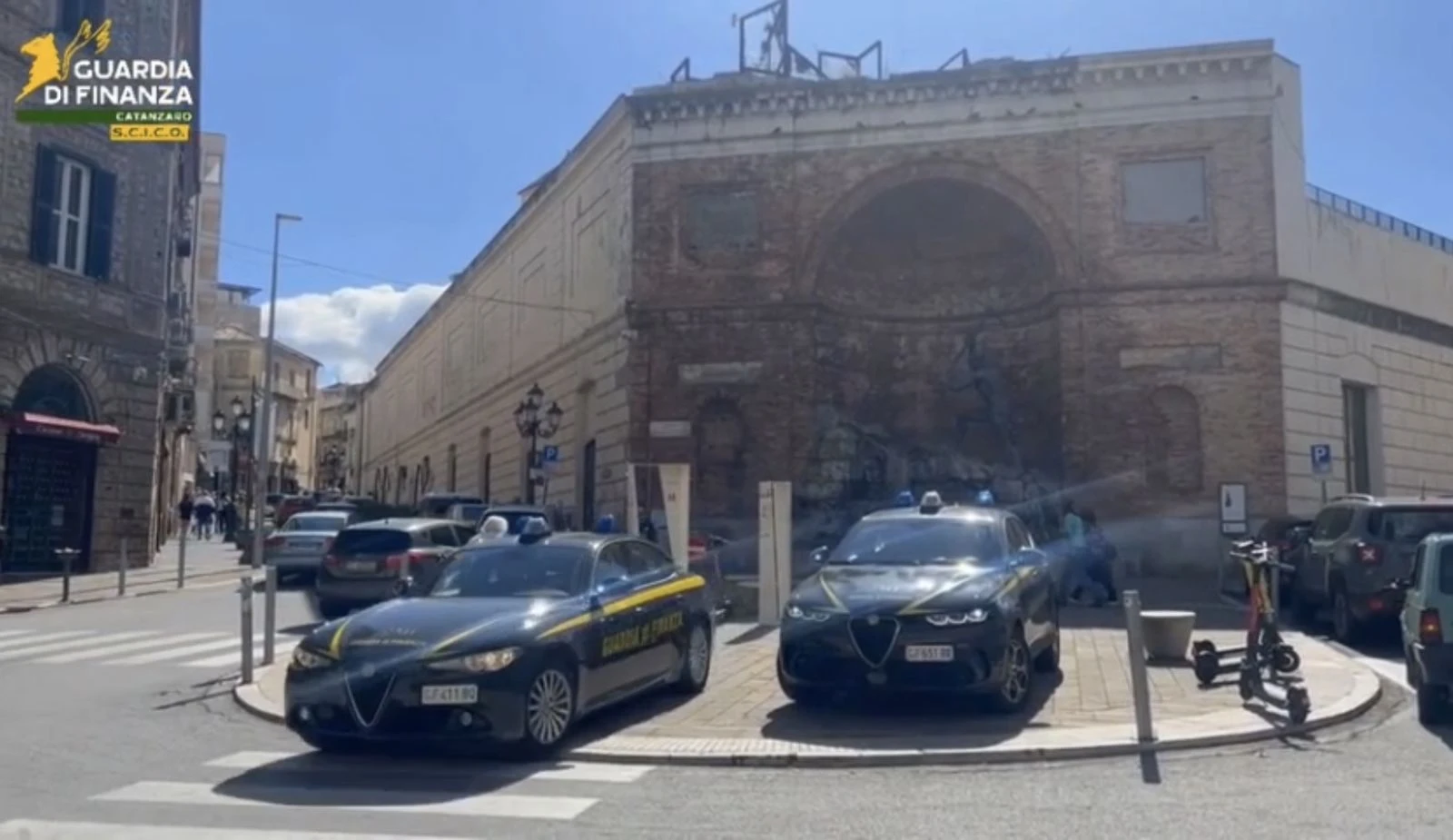 Avvocato e imprenditori del Catanzarese in odor di ‘Ndrangheta: blitz e sequestri per 36 milioni (I NOMI)