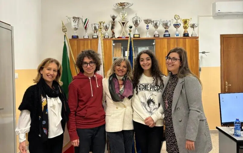 images Gli studenti dell'IS "Siciliani-De Nobili" di Catanzaro ai primi posti dei XIV Campionati di italiano