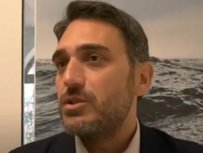 images Rapporto Bankitalia, il Pd contesta Occhiuto: "Disoccupazione alle stelle, economia ferma"