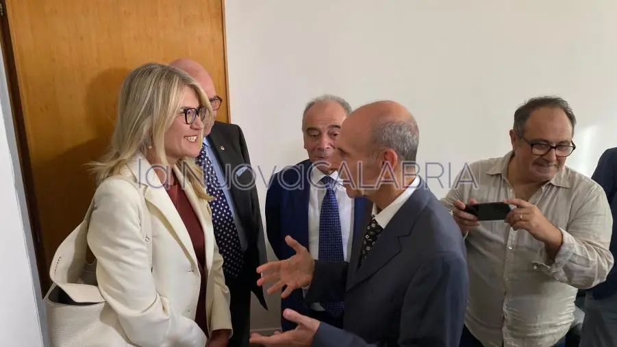 Giustizia tributaria, a Catanzaro Carolina Lussana: "A regime entreranno 576 magistrati"
 images Giustizia tributaria, a Catanzaro Carolina Lussana: "A regime entreranno 576 magistrati"