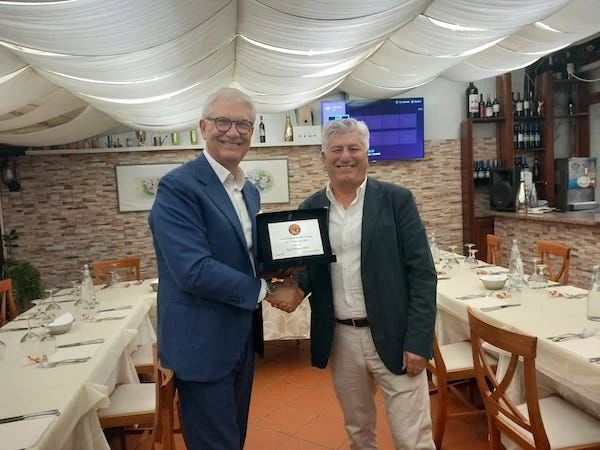 Il patron delle Aquile all'inaugurazione del Catanzaro club "Floriano Noto" Sellia Marina: "Onorato e grato a tutti voi"