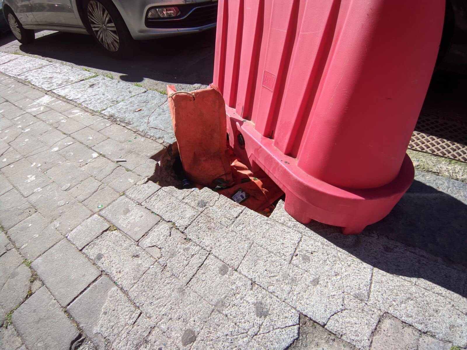 images Catanzaro, Pisano (FDI): "Necessari su via Veneto interventi ai marciapiedi e canali di scolo"