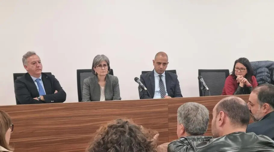 images  Strumenti urbanistici: l’assessore Caracciolo incontra amministratori e dirigenti comunali