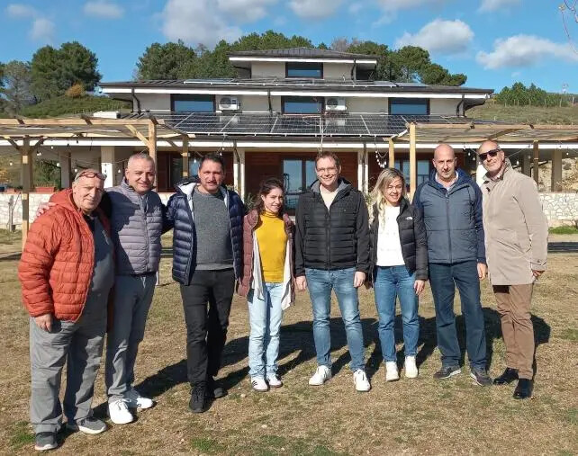 images Il "Laboratorio delle Idee" dell'Ada a Zagarise continuerà anche nel 2025