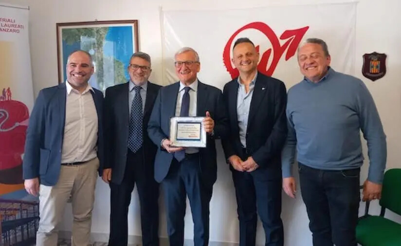 images Il prefetto De Rosa in visita all'Ordine dei periti industriali: "Io sono con voi"