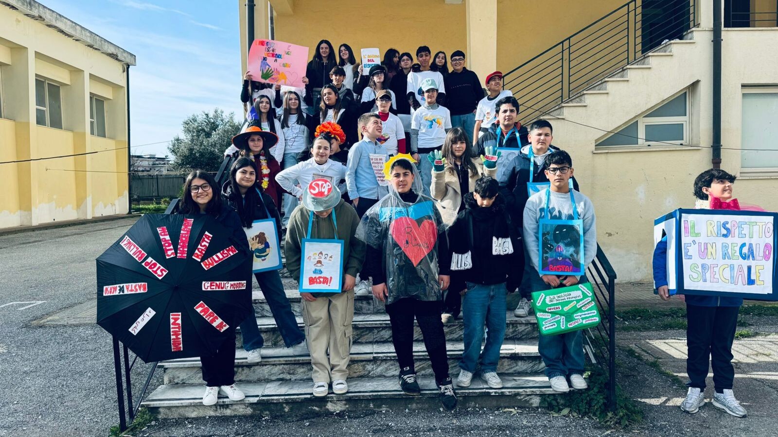 images L’Istituto Ardito 'Don Bosco' promuove la “moda” del rispetto