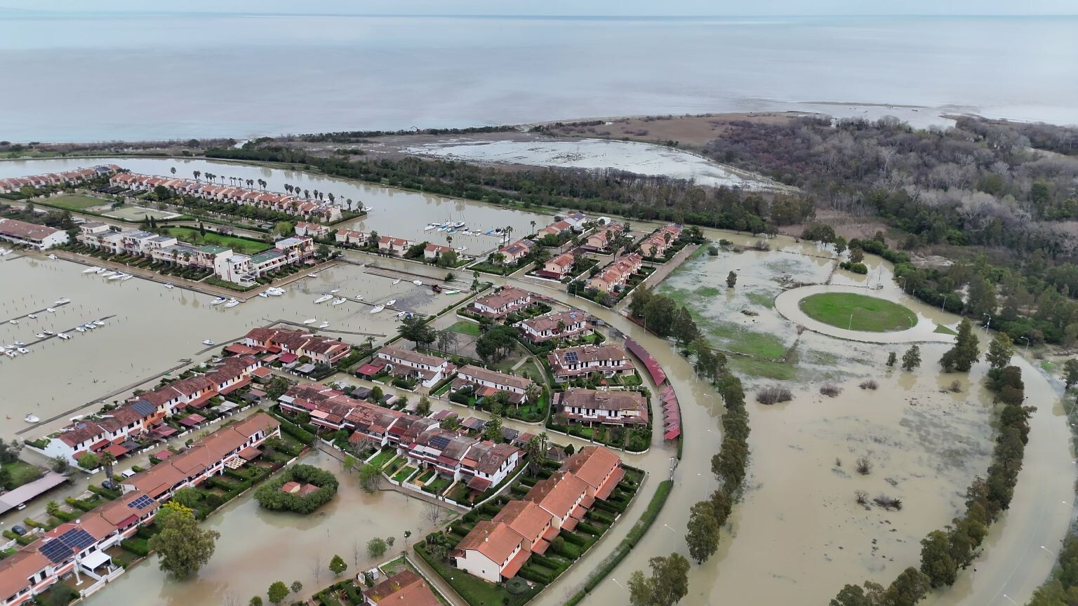 images Ciclone Harry, Mancuso e Calabrese: “A sole 48 ore dalla presentazione delle domande eroghiamo  oltre 1,27 milioni”