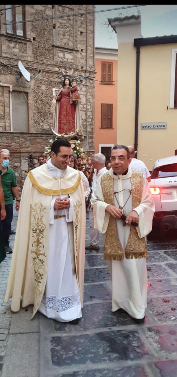 Madonna del Carmine, conclusi i festeggiamenti nel quartiere di Catanzaro images Madonna del Carmine, conclusi i festeggiamenti nel quartiere di Catanzaro