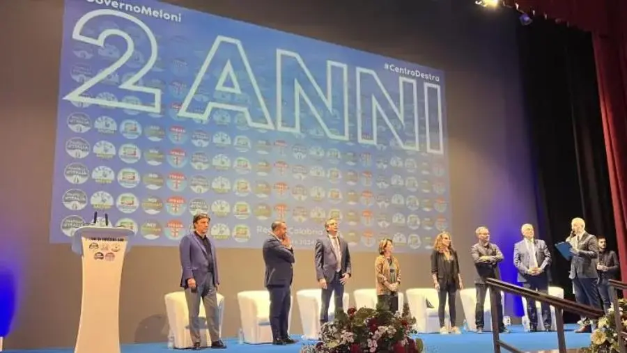 images Sasso (Lega) a Reggio per i 2 anni del governo Meloni: celebrazione e progetti per il futuro della Calabria 