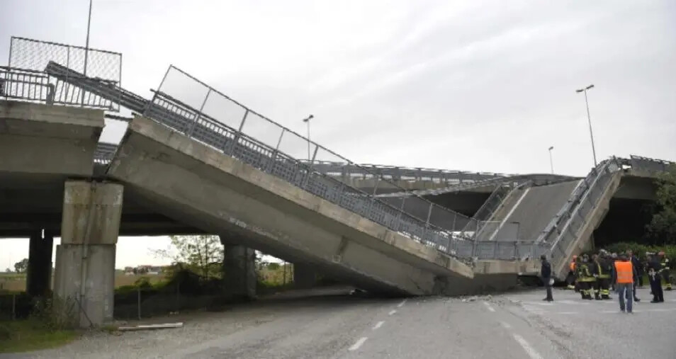 images Nuova Ss 106 tra Sibari e Roseto, "Basta Vittime Odv" segnala dati difformi sulla qualità dei terreni e delle infrastrutture: "A rischio la sicurezza dell’opera"