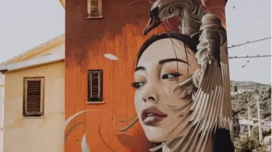 images Il murales più bello del mondo a settembre 2024 è quello di San Pietro Magisano