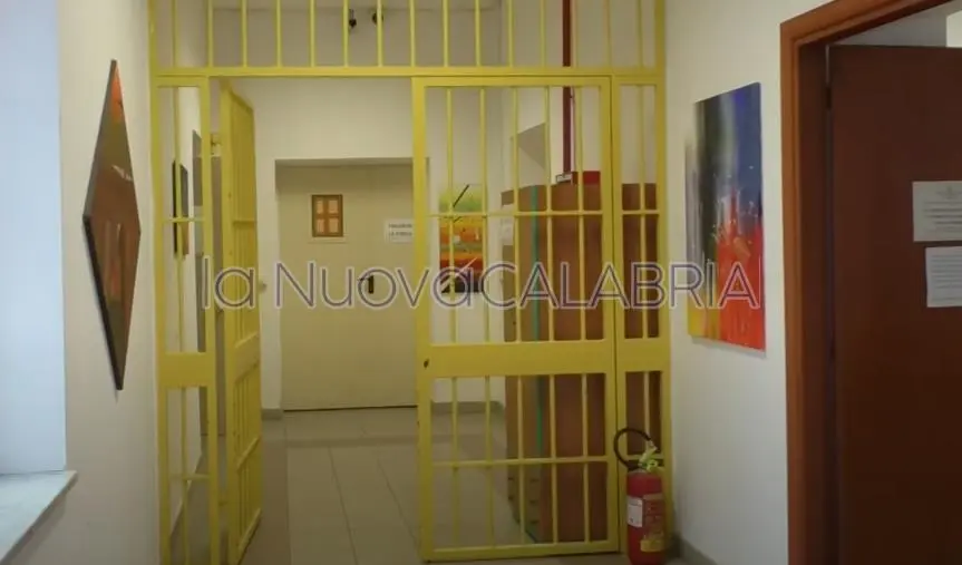 Un brano rap per chiedere "Scusa mamma", la storia di Davide dal Minorile di Catanzaro images Un brano rap per chiedere "Scusa mamma", la storia di Davide dal Minorile di Catanzaro