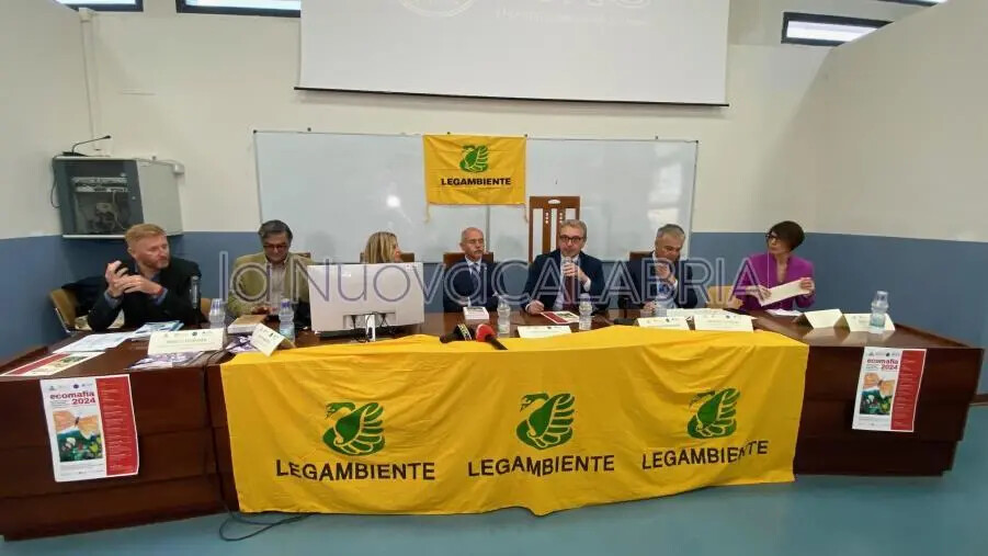 images Ecomafia 2024, all’UMG il rapporto di Legambiente