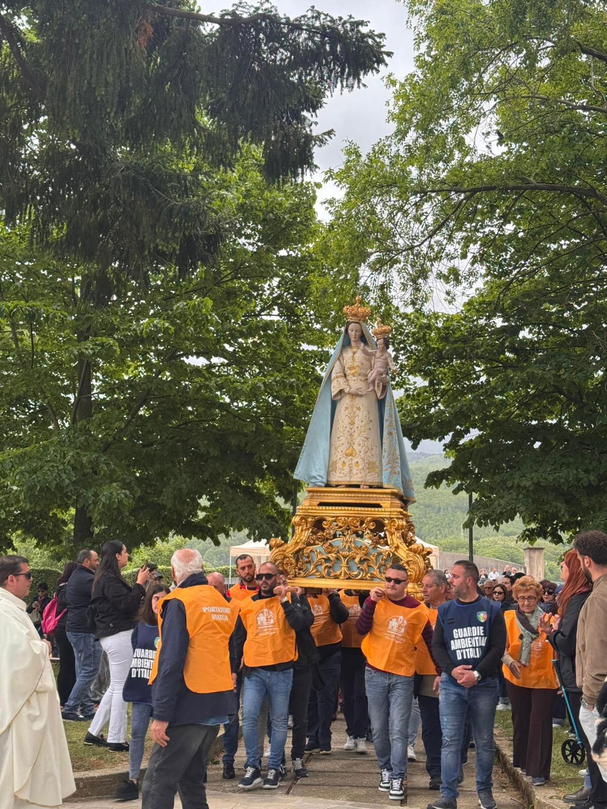 images Montauro riscopre la tradizione: pellegrinaggio al Santuario della Madonna delle Grazie