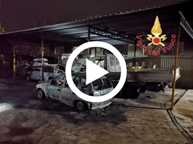 Attentato incendiario a un cantiere edile nel Catanzarese images Attentato incendiario a un cantiere edile nel Catanzarese