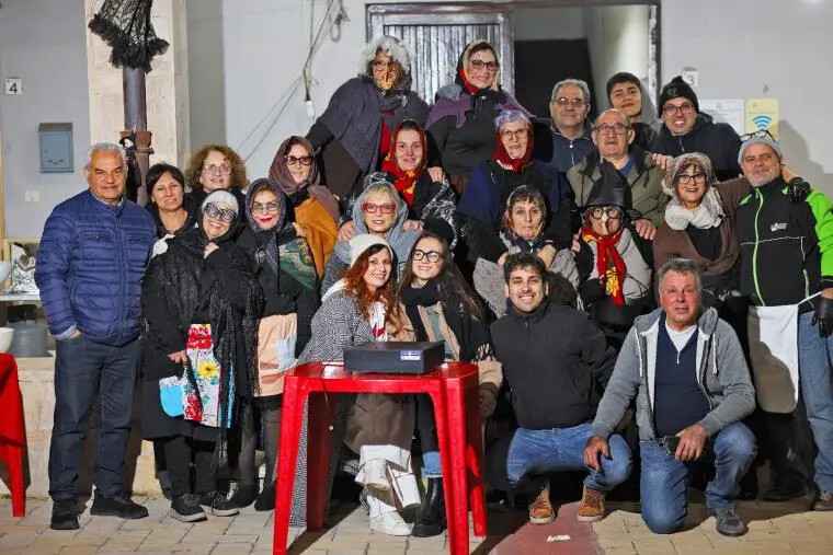 images  Santa Caterina dello Ionio dà il benvenuto al nuovo anno con la "Befana in piazza"  