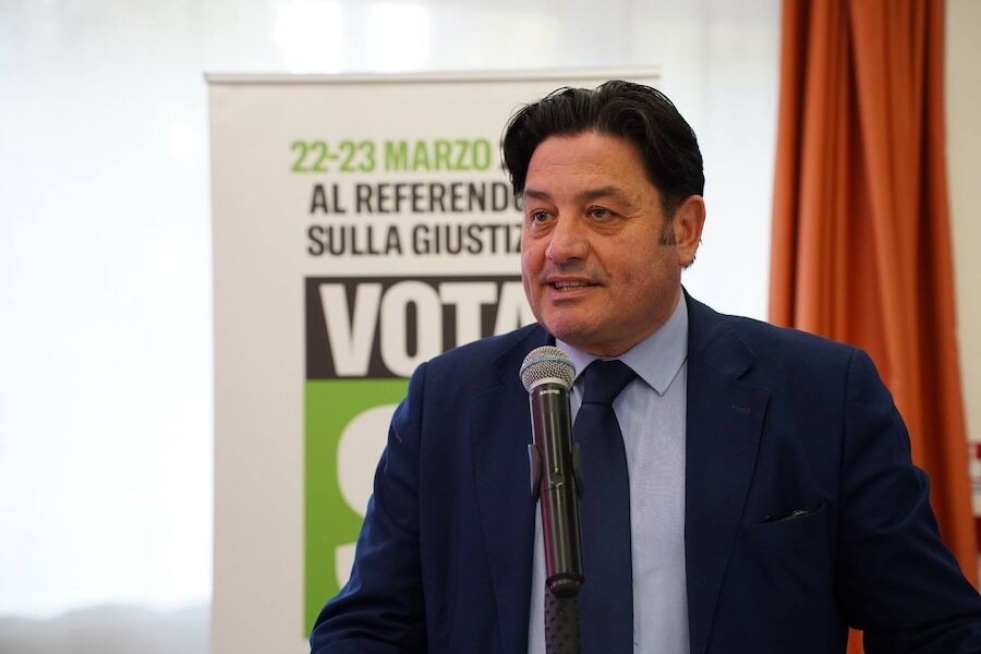 images Referendum, Rapani ai docenti di Corigliano Rossano: "Appello confuso e senza contenuti"