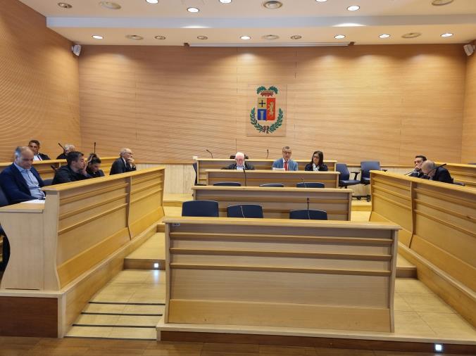 images Provincia di Vibo Valentia, si dimettono sette consiglieri su dieci 