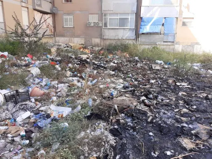 Costanzo a Cambiavento: "Uscite dai palazzi dorati e venite con me nelle periferie degradate"  images Costanzo a Cambiavento: "Uscite dai palazzi dorati e venite con me nelle periferie degradate"
