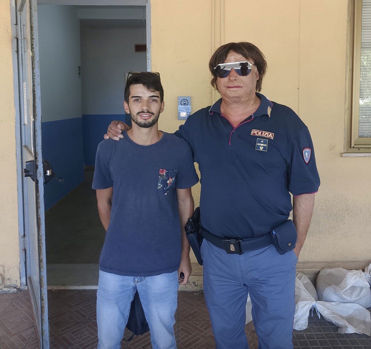 images Il poliziotto Mellace va in pensione, Morelli (Fsp): “Dal sacrificio al servizio fino all'ultimo giorno”
