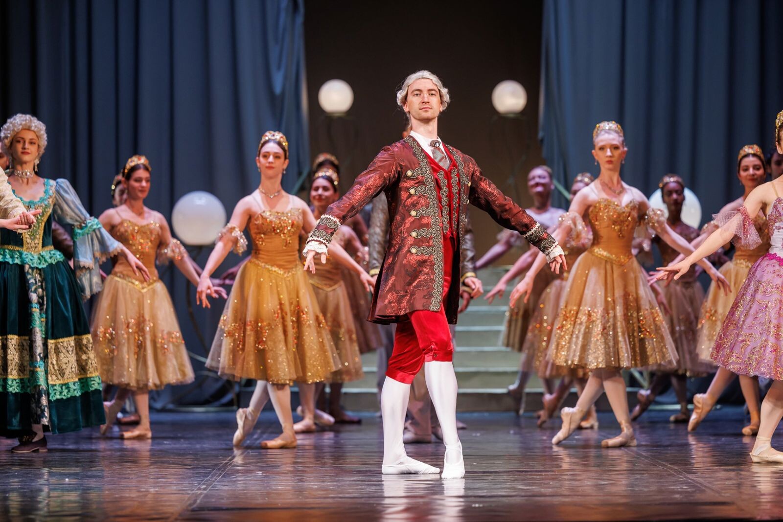 images Catanzaro, il 7 gennaio in scena al Politeama lo spettacolo di Cenerentola