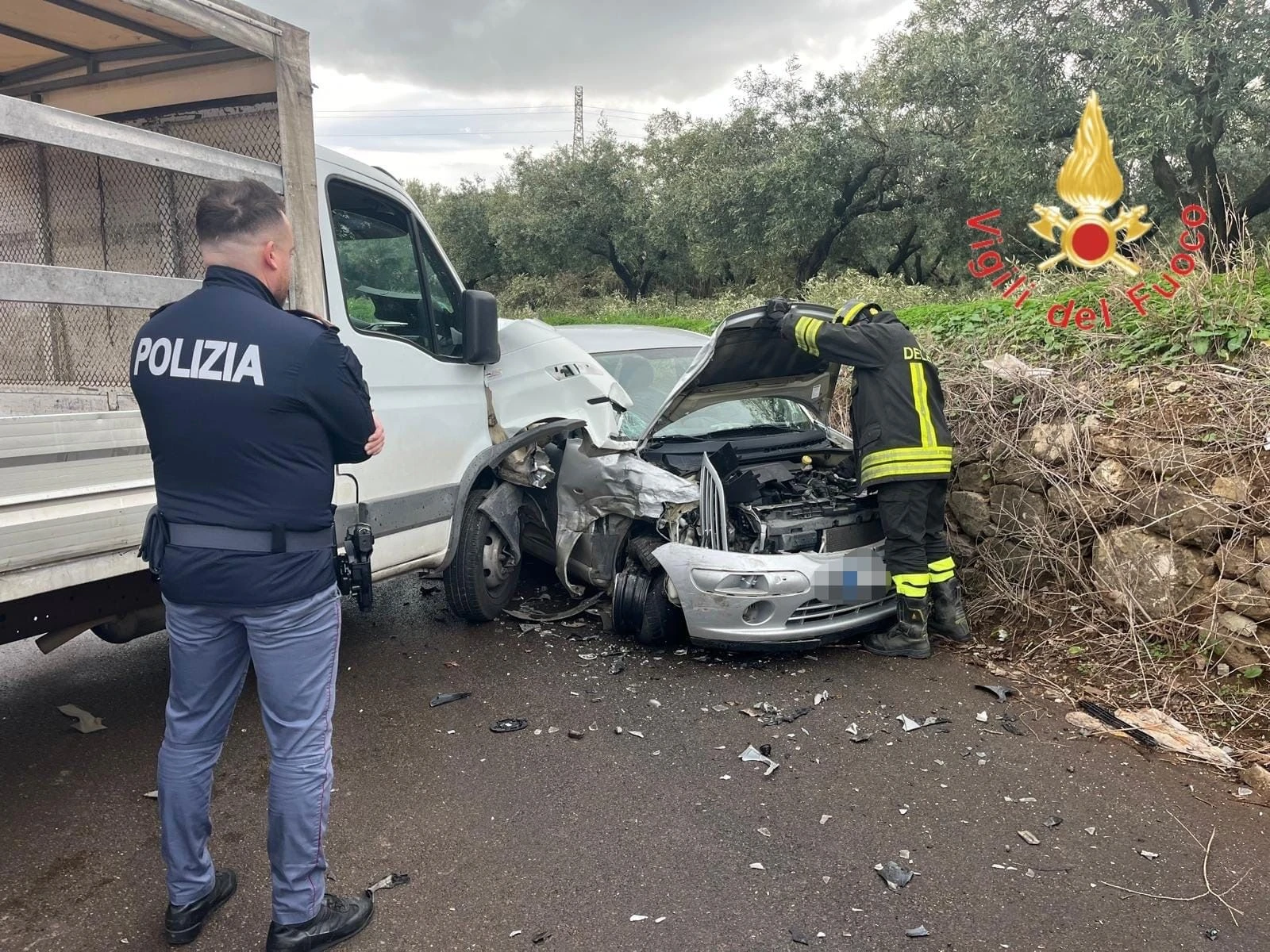 Lamezia Terme, incidente tra auto e furgone: un ferito