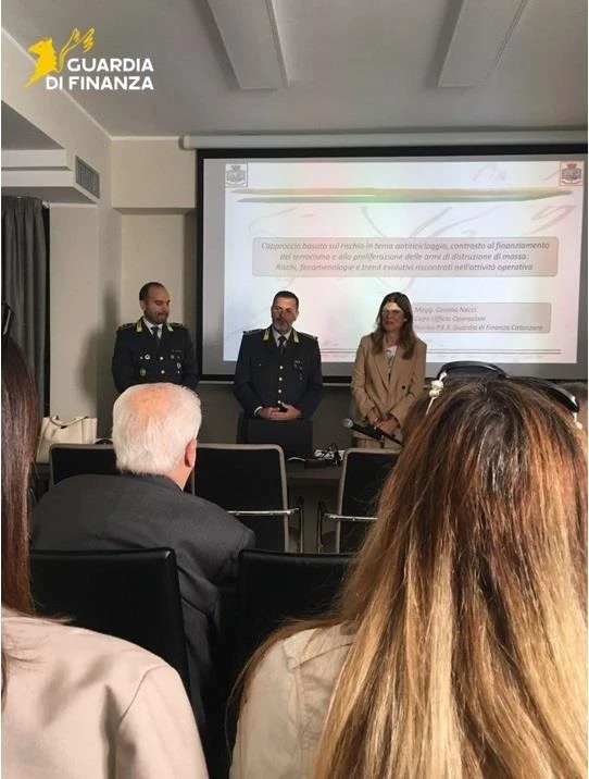 Catanzaro, seminario in materia di antiriciclaggio e di finanziamento al terrorismo