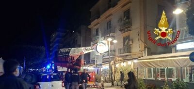 Crotone, in fiamme un appartamento: un ferito images Crotone, in fiamme un appartamento: un ferito