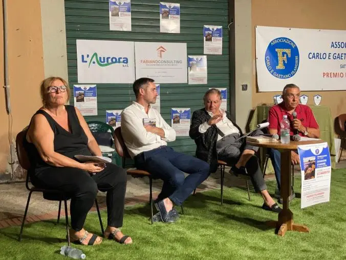 Satriano, Premio Filangieri: tra cultura e impegno civile riconoscimenti assegnati a scrittori, politici, uomini e donne di cultura images Satriano, Premio Filangieri: tra cultura e impegno civile riconoscimenti assegnati a scrittori, politici, uomini e donne di cultura