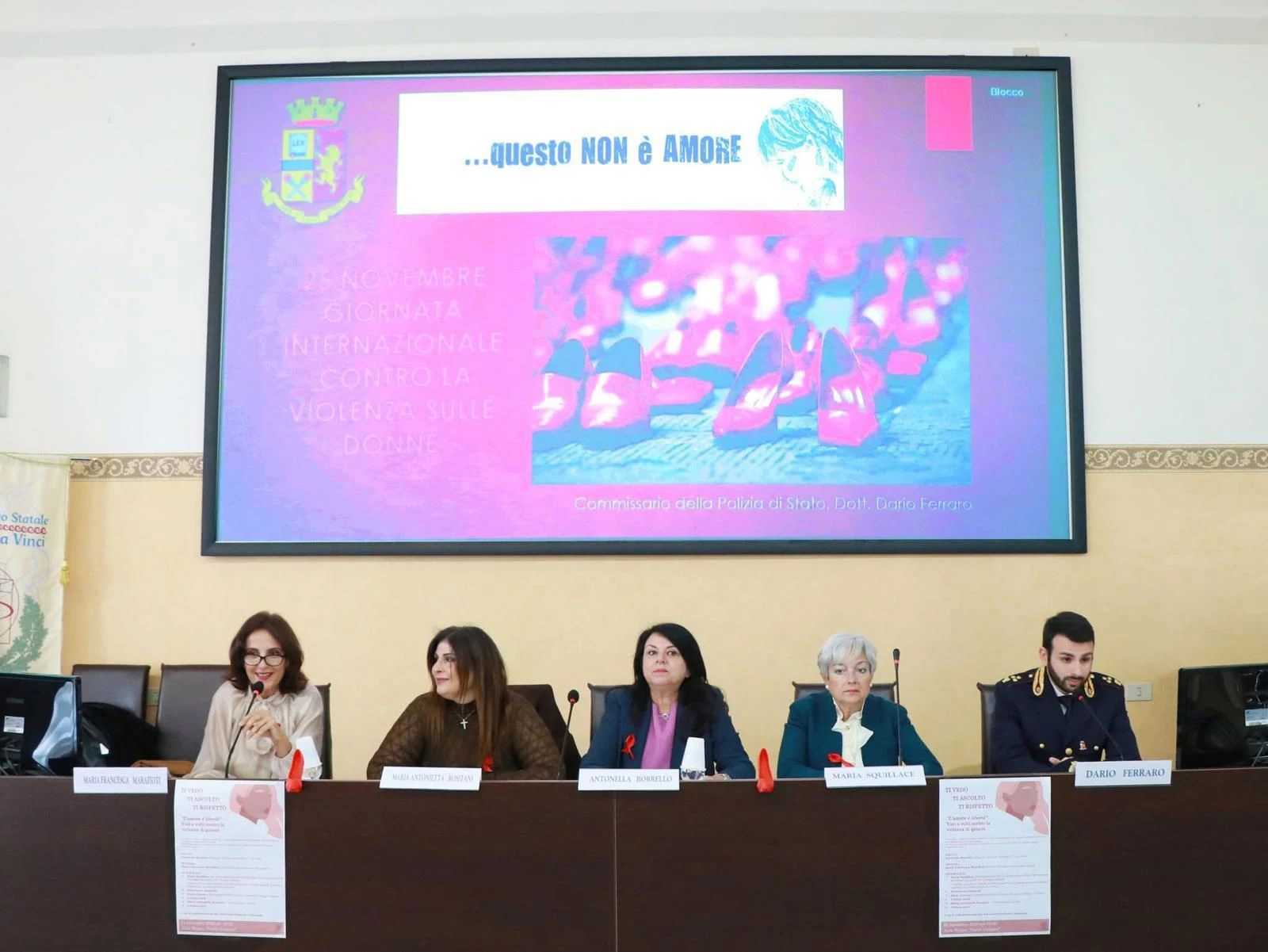 Contro la violenza di genere: la Polizia di Reggio fa prevenzione attraverso l’informazione 