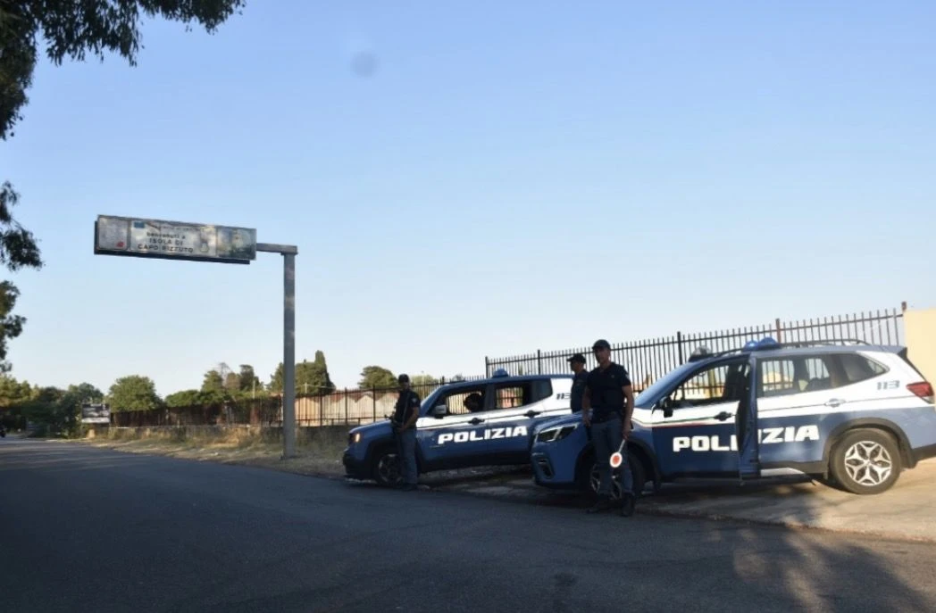 Crotone, raffica di controlli tra città e Isola Capo Rizzuto: arrestata una donna
