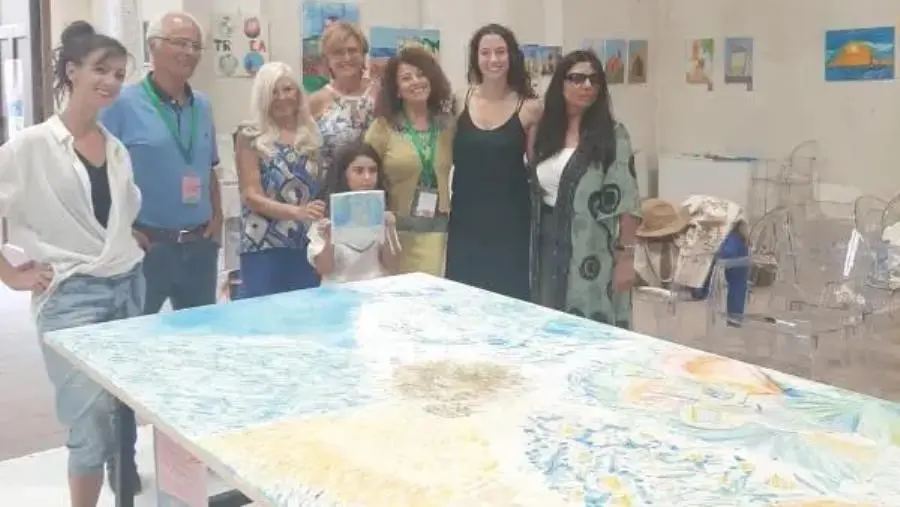 images Inaugurato a Tropea il laboratorio artistico “L’Emozione prende forma”