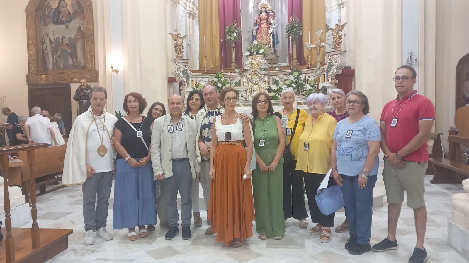images Gagliano di Catanzaro, la Pia Congregazione Reale Madonna del Carmine accoglie dieci nuovi confratelli e consorelle