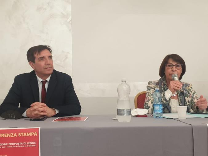 Welfare, Amalia Bruni: “Garantire ai senzatetto un medico di base”
images Welfare, Amalia Bruni: “Garantire ai senzatetto un medico di base”