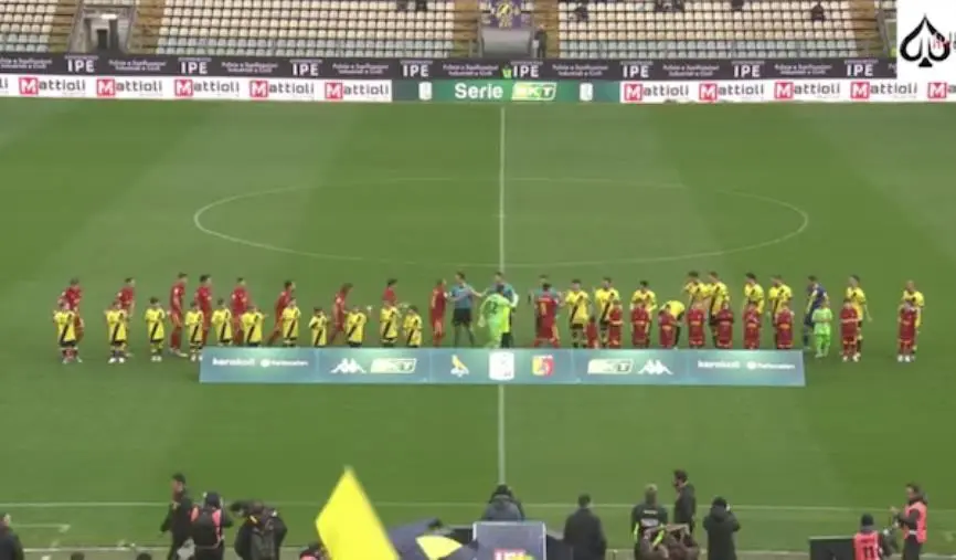 images Serie B, MODENA vs CATANZARO: 2-1 finale. Giallorossi sotto tono
